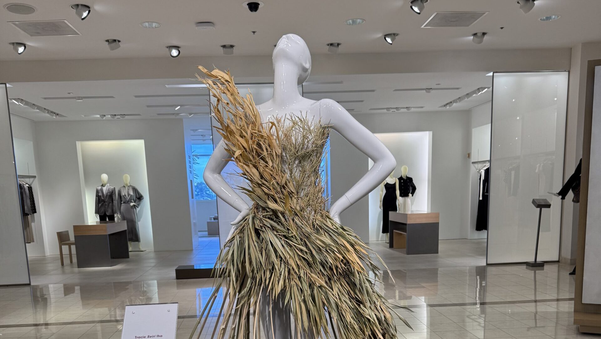 【新品】高級手芸スキルスクリーン　NO.92 忘れな草 ハワイ草月流いけばな展 A Sogetsu Ikebana exhibition💐Neiman Marcus