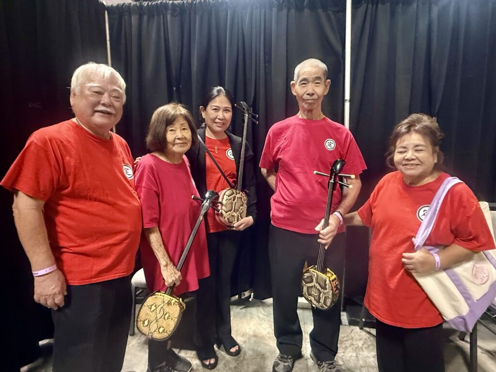 二代目定絃会ハワイ支部（沖縄フェスティバル）