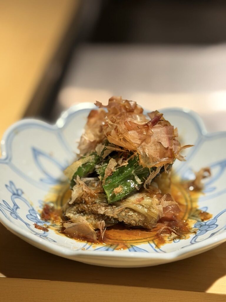 ローカルのなすとししとう、おかかのせ